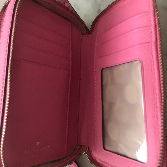 Kate Spade pink Crossbody wallet - Picture 2 of 8